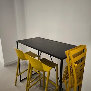 Aparthotel Capuchinos 31, Málaga